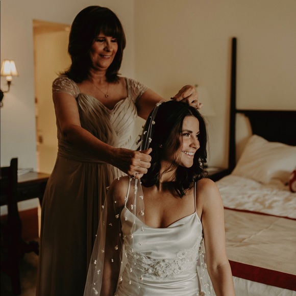 Yolancris Silk Wedding Dress - Picture 4 of 4